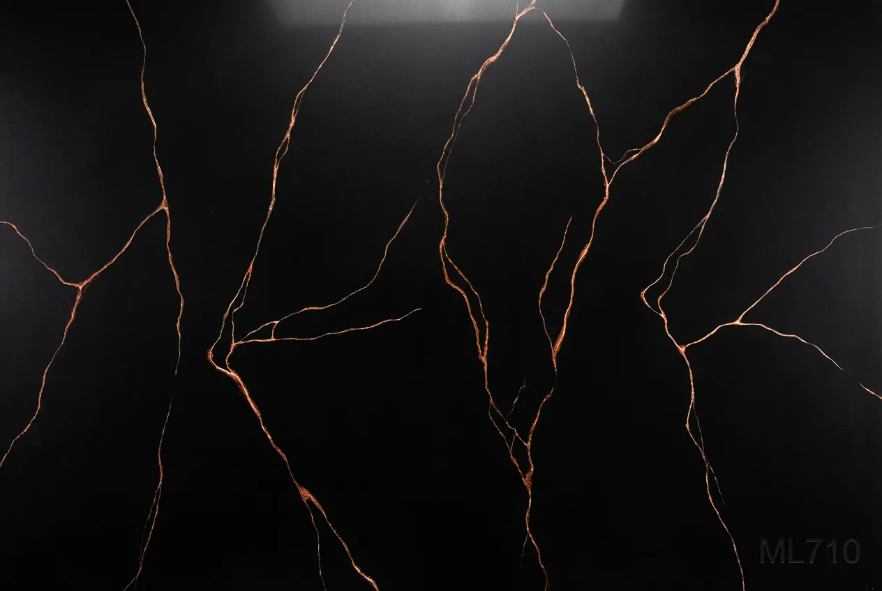 سنگ کورین اورانوس Uranusstone Mountain Black-Copper کد ML710 ______